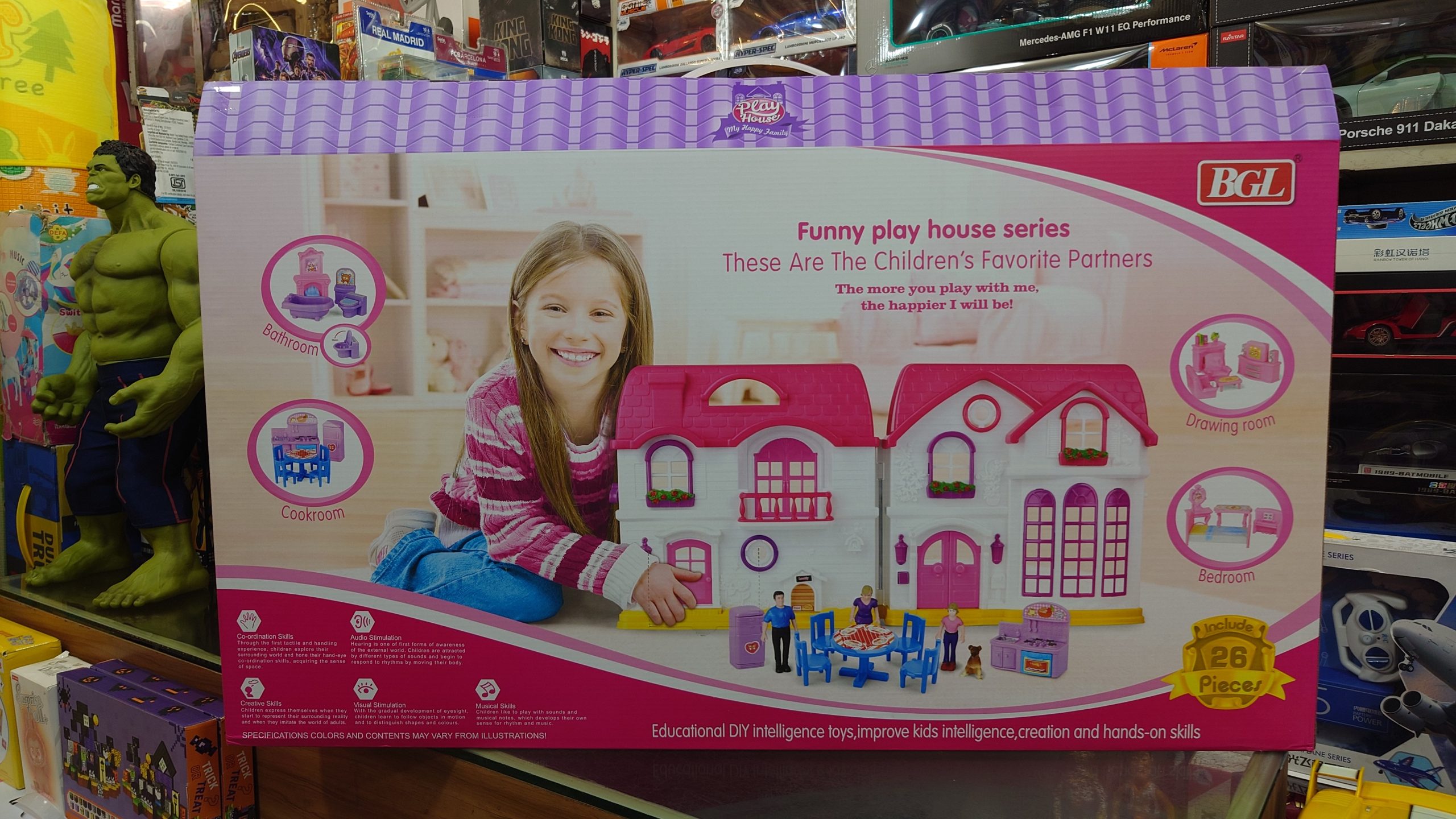 My Family house 26 piece set - Image 7