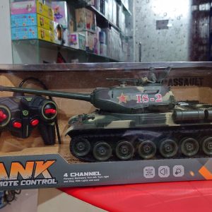 R/C Tank Assault: 1:20 Scale 4-Channel Remote Control Battle Tank